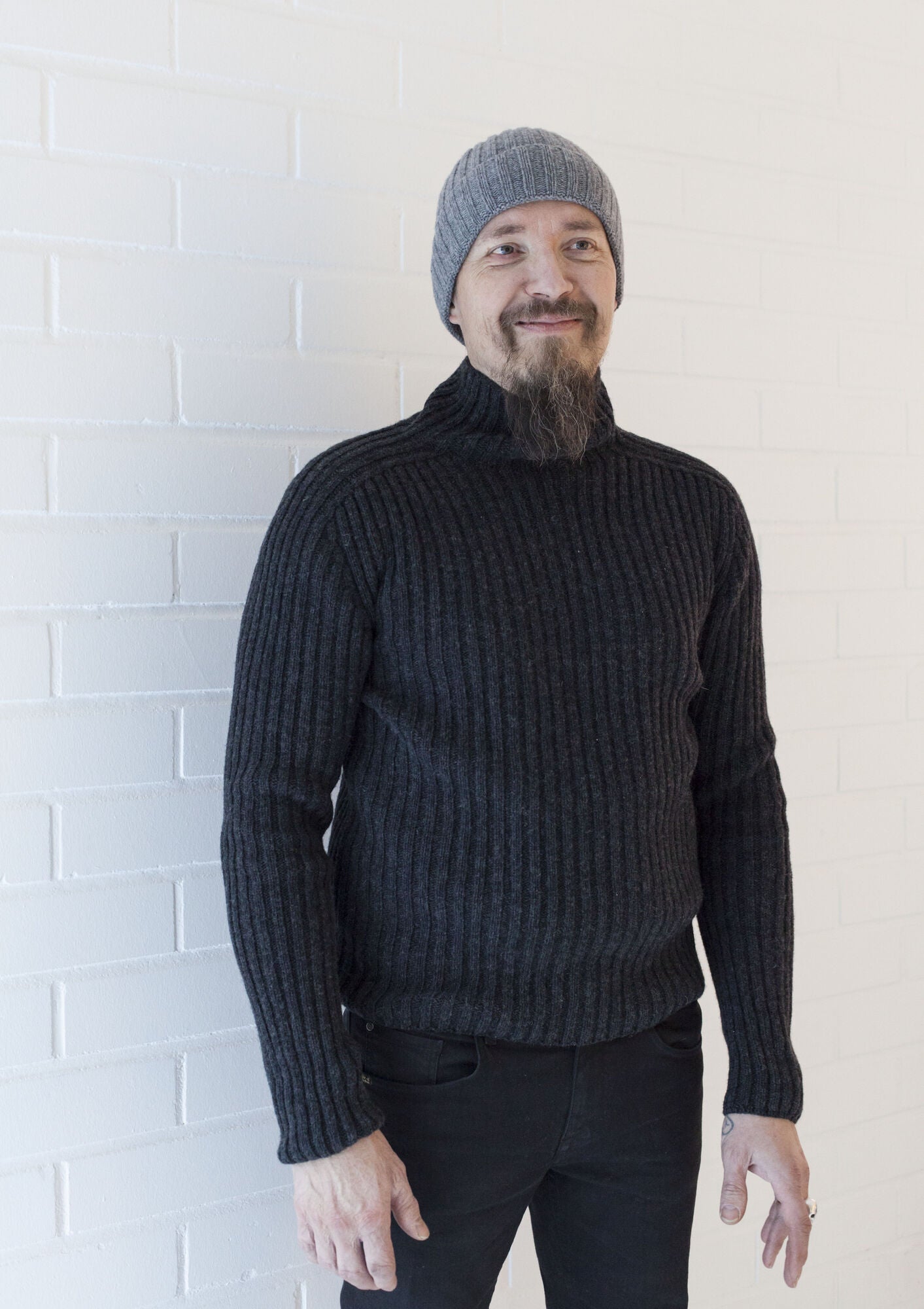 UTÖ VILLAPAITA HIILI