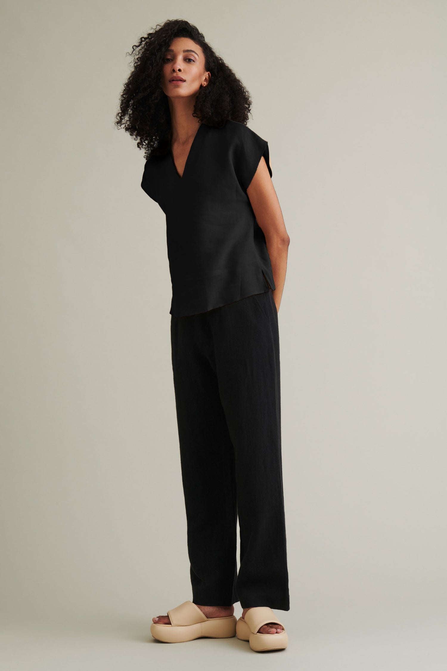 VÄSBY PELLAVAPAITA KORPPI