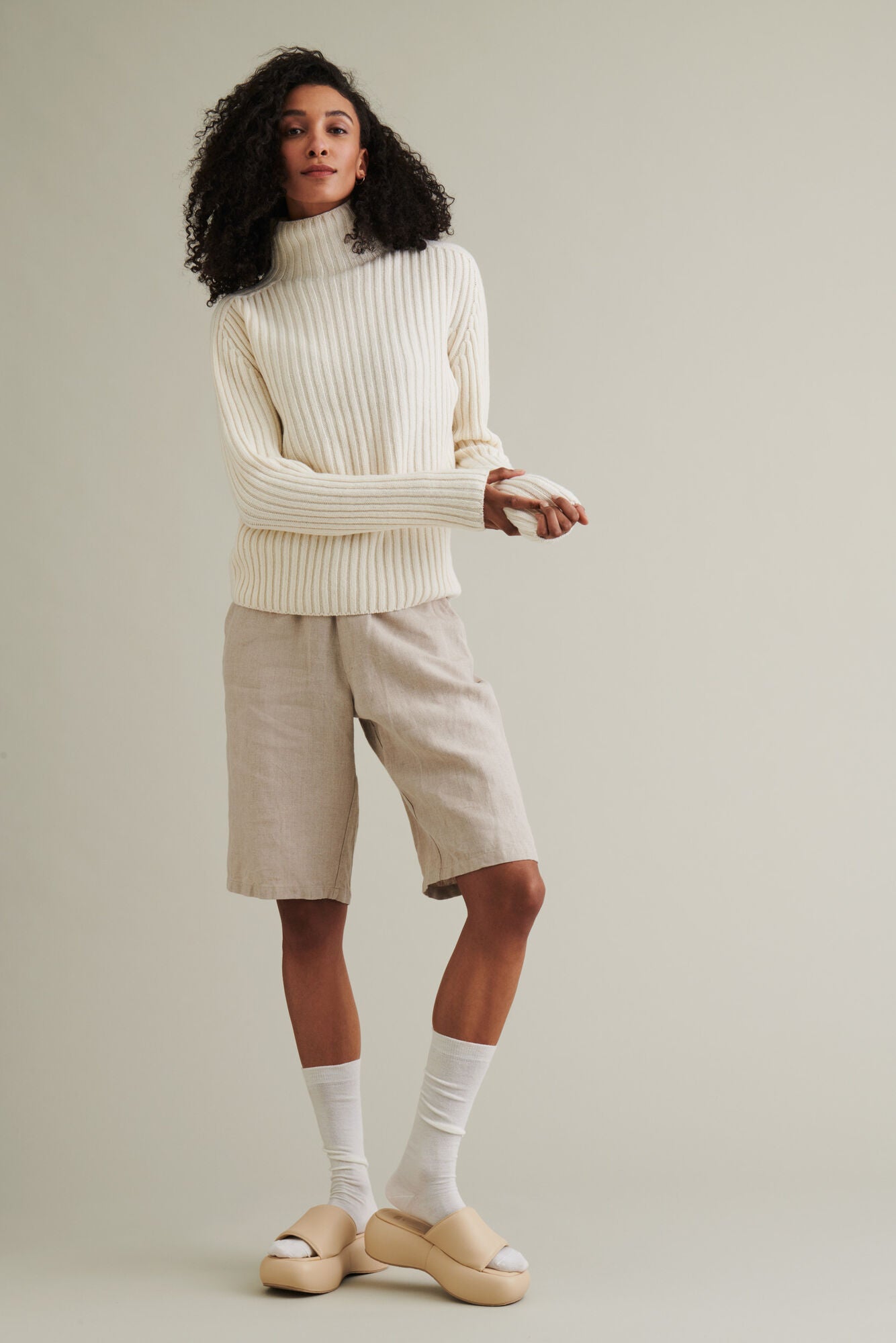 UTÖ VILLAPAITA JOUTSEN