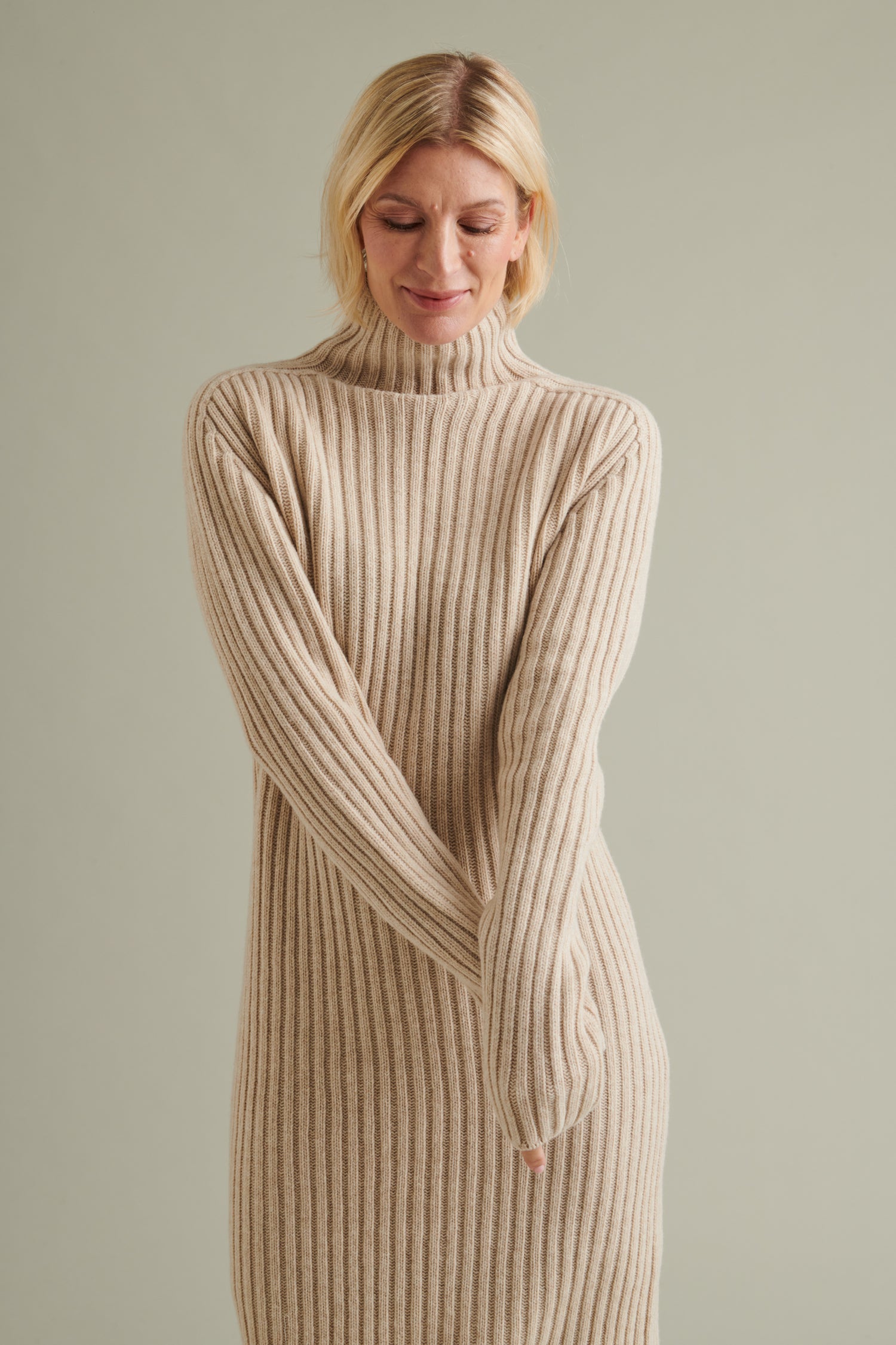 UTÖ VILLAMEKKO HIEKKA