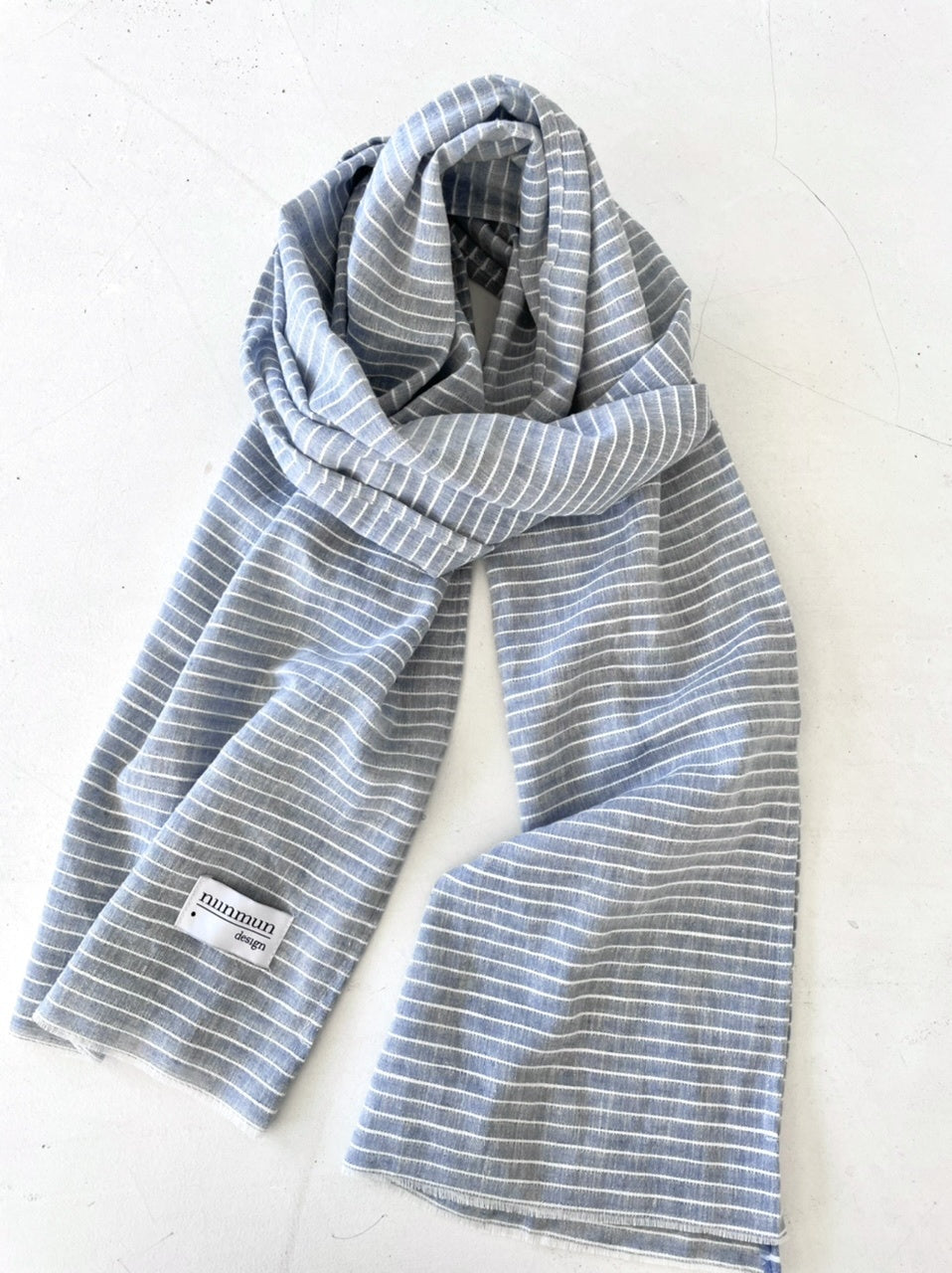 LAINE LINEN SCARF BLUE