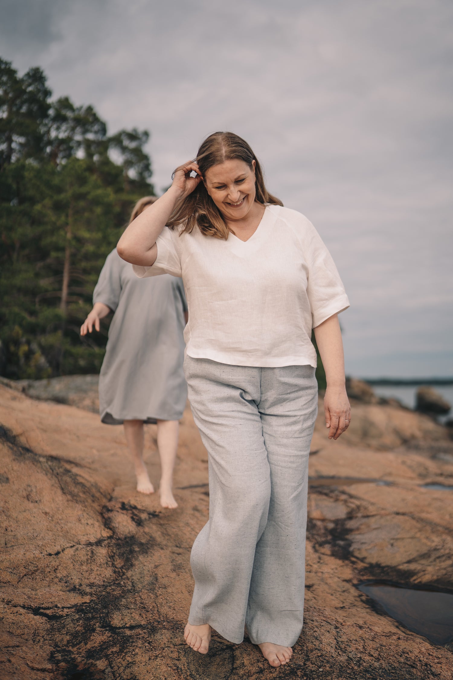 VITHARU PAITA VALKOINEN 100% PELLAVA