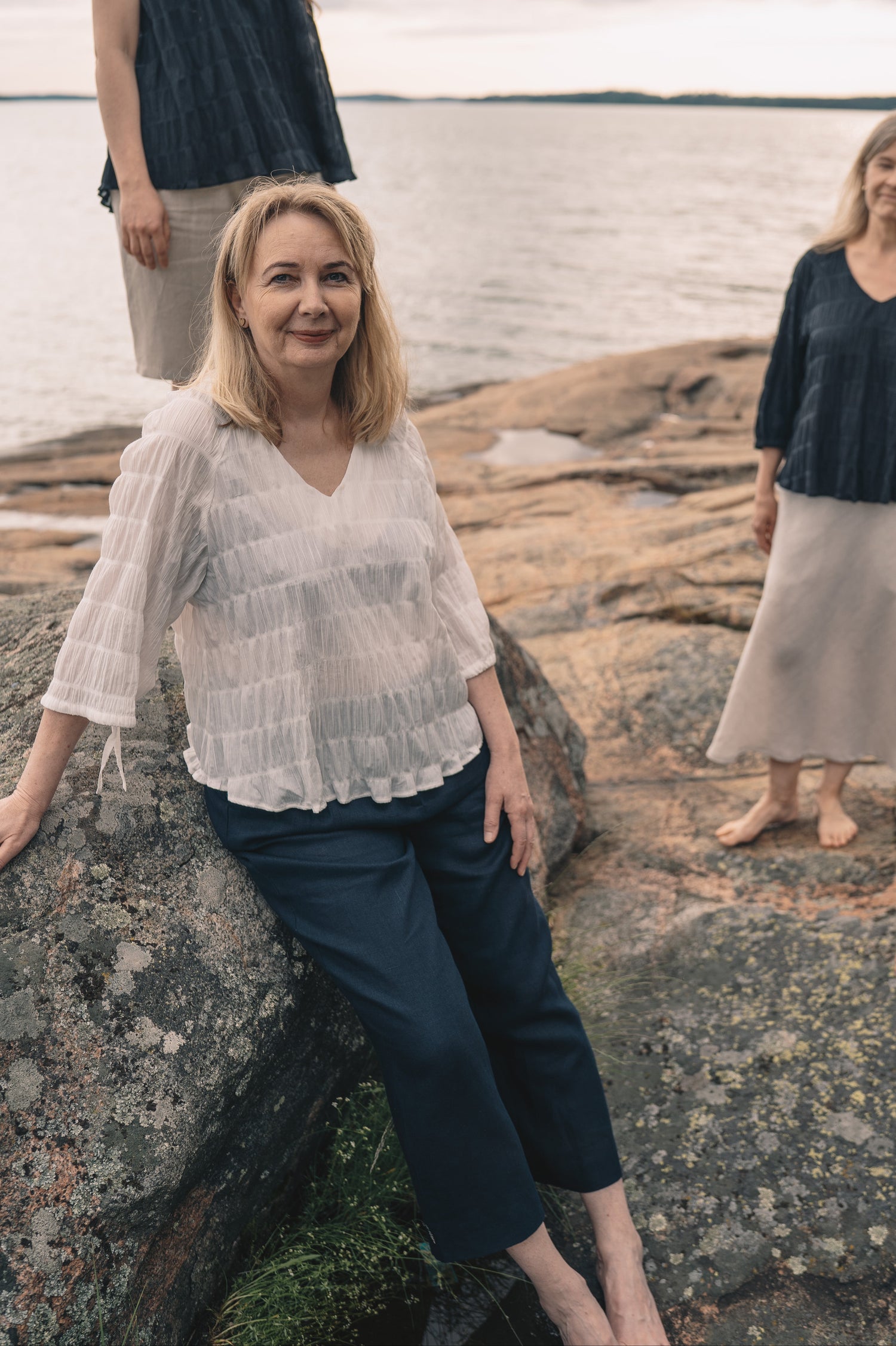 HANKO PAITA VALKOINEN