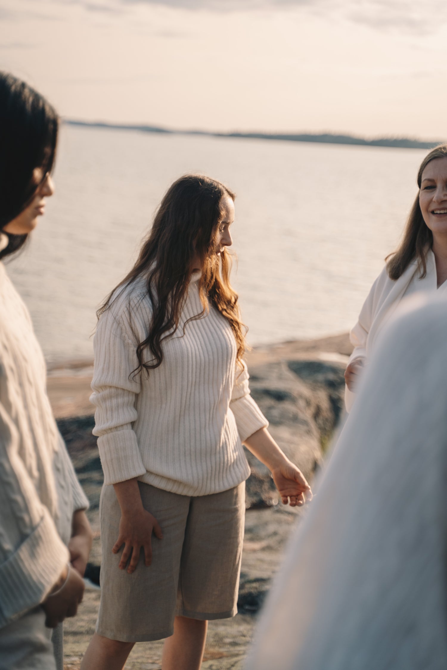 UTÖ VILLAPAITA JOUTSEN