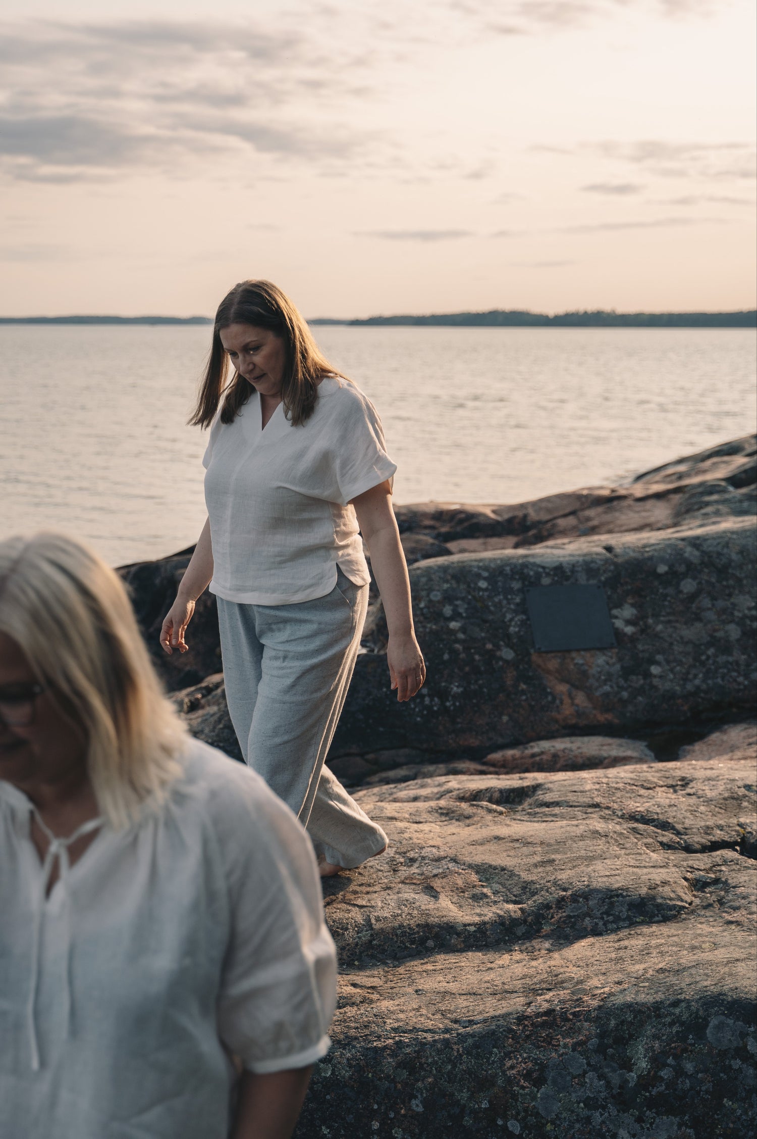 LAPPO TOPPI VALKOINEN 100% PELLAVA