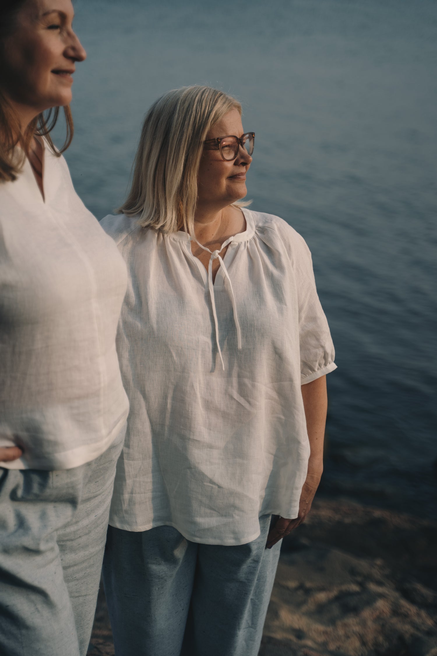 LOM PAITA VALKOINEN 100% PELLAVA