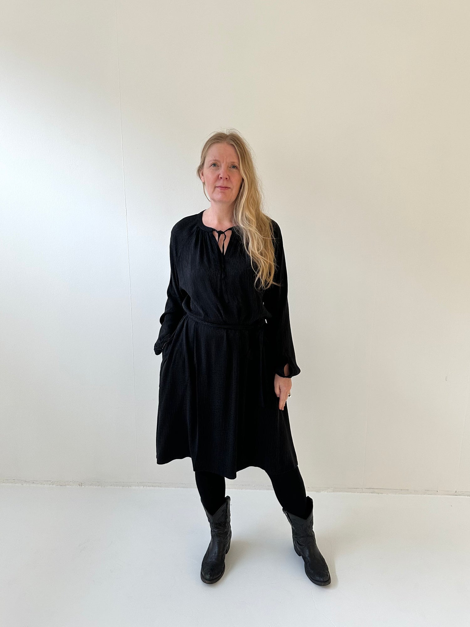 LOM POLVIMITTAINEN MEKKO KORPPI - SAARI