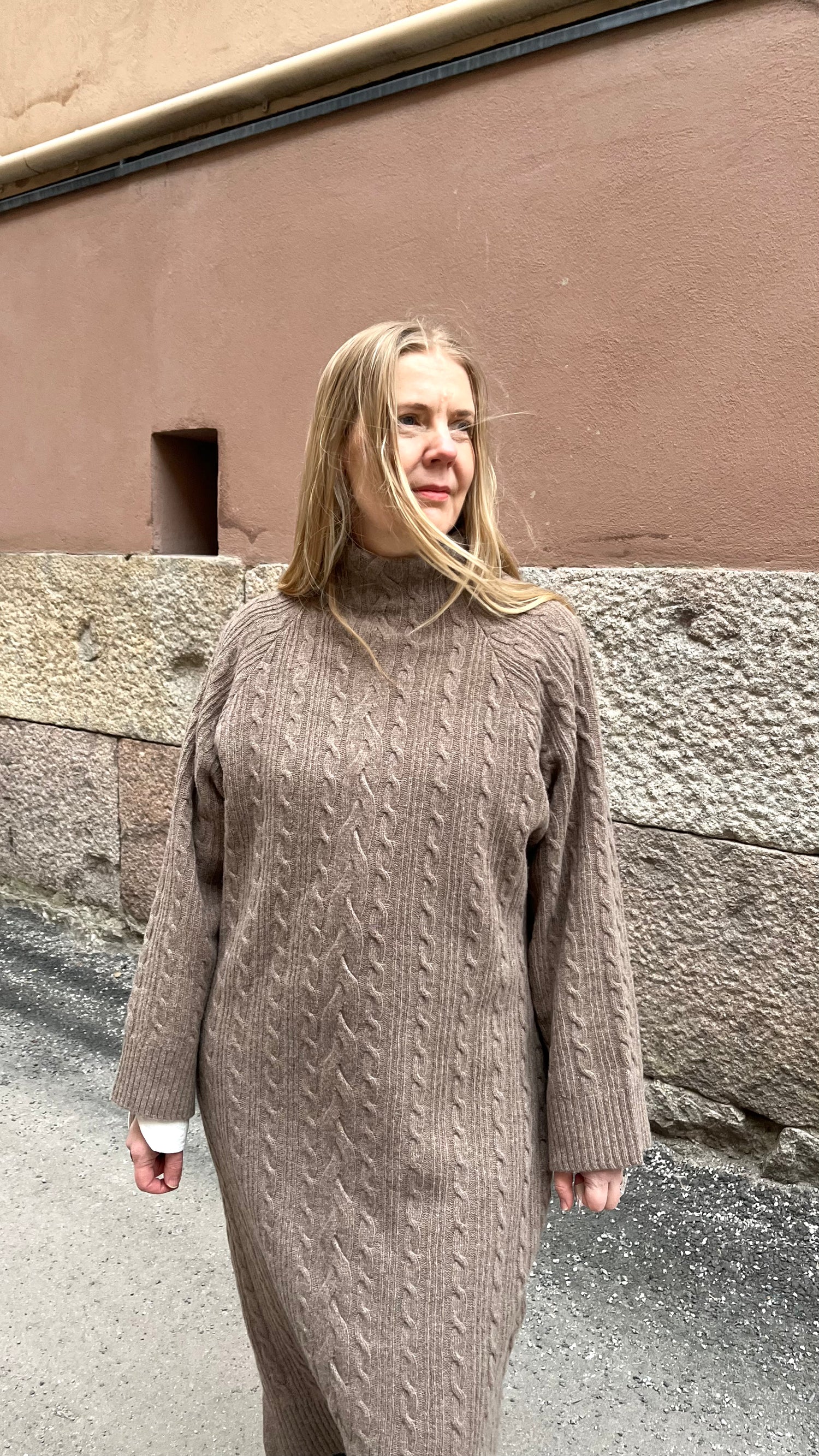 MYRSKYLUOTO VILLAMEKKO HARMAANRUSKEA