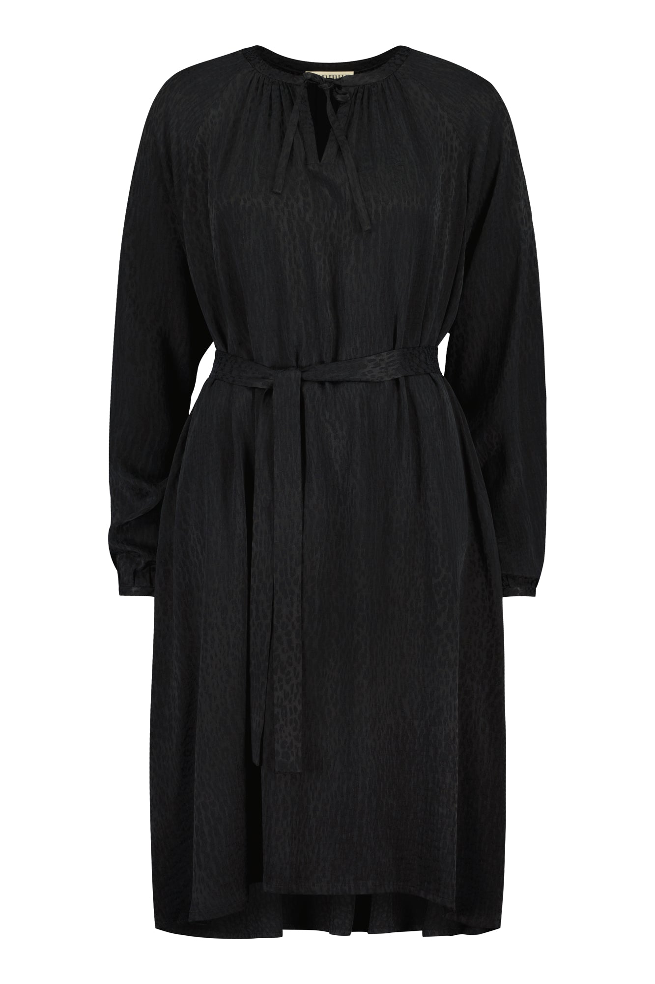 LOM POLVIMITTAINEN MEKKO KORPPI - SAARI