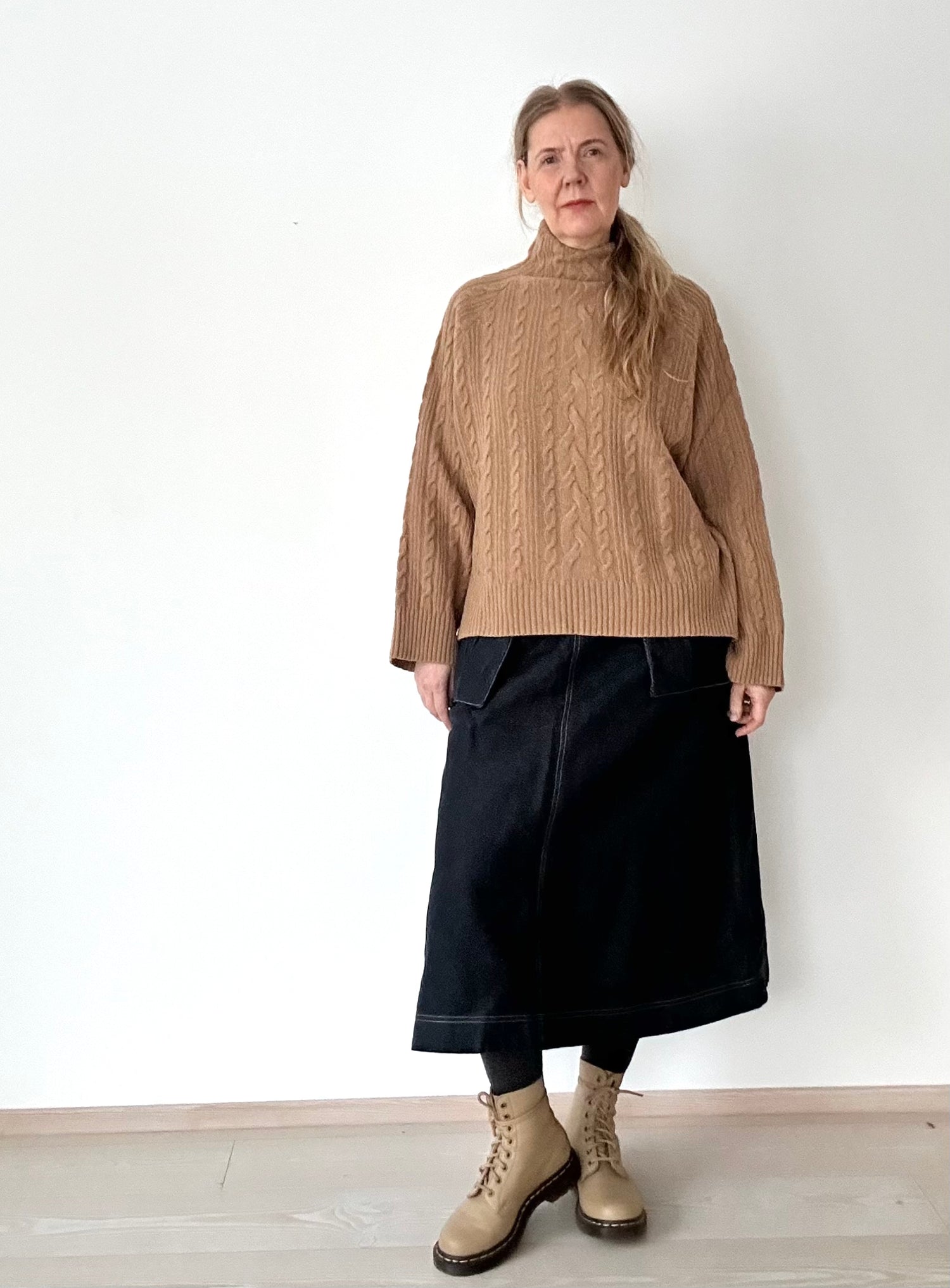 MYRSKYLUOTO MERINO WOOL SWEATER BROWN