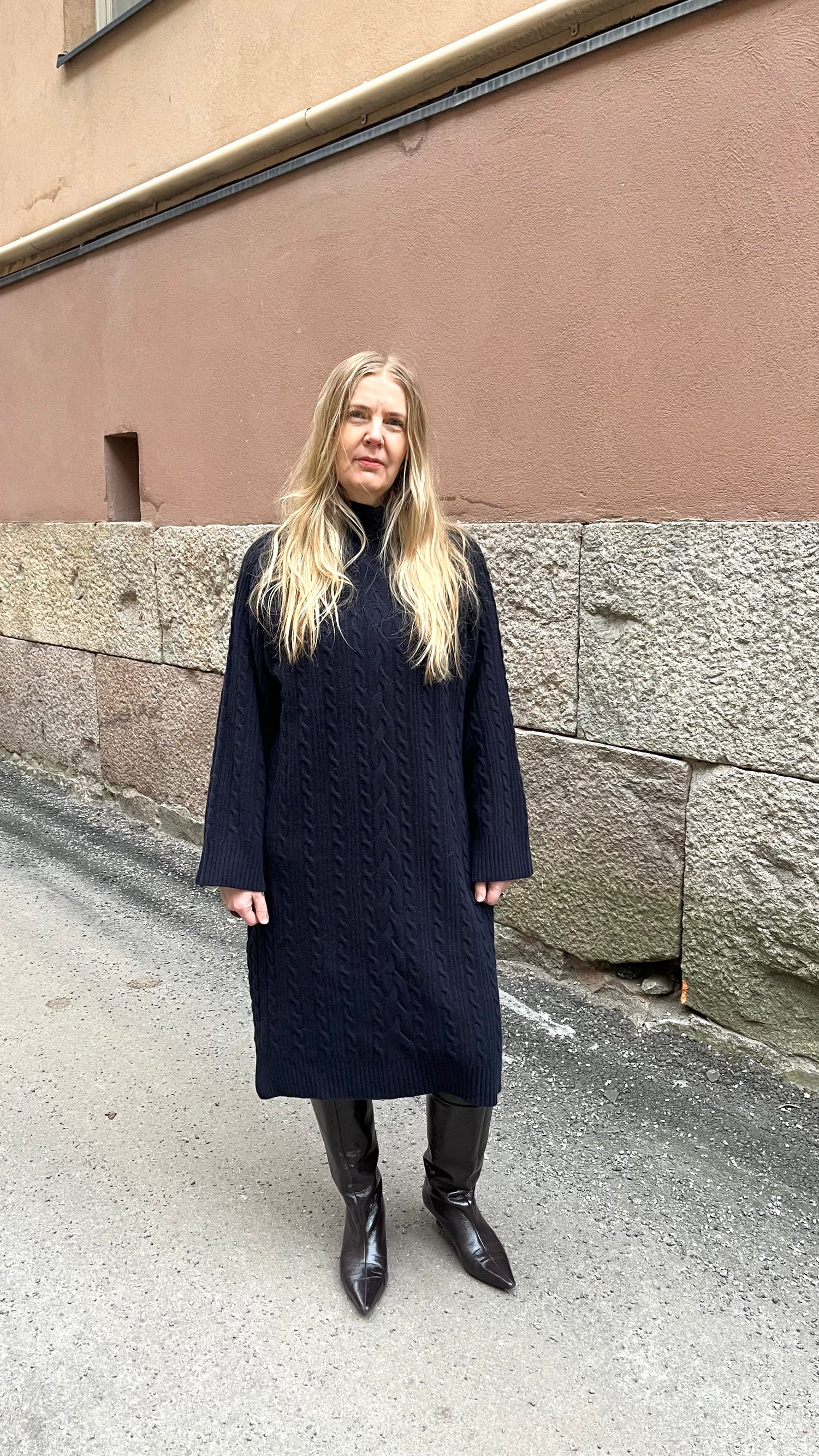 MYRSKYLUOTO VILLAMEKKO MUSTIKKA